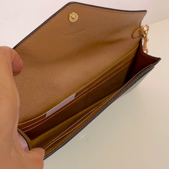 NWT Coach Slim Envelope Wallet - Picture 7 of 9